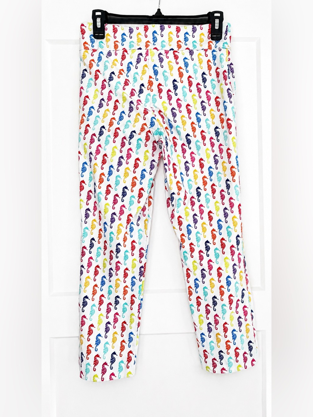 Attyre Petite Caroline White‎ Cropped Pants with Vibrant Seahorse Motif, Size 4P - Picture 5 of 7